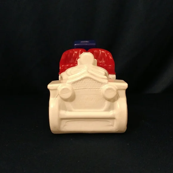Vintage 1970's Avon Thomas Flyer 1908 Oland After Shave White Glass Bottle Decor - Picture 4 of 4